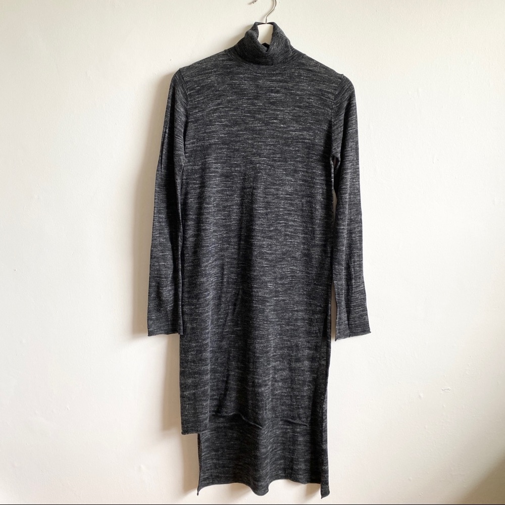 Grey long sleeve turtleneck top Zara asymmetrical longer back long sleeve small